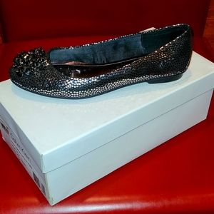 Calvin Klein Morgan Metallic Pebble Flats Pewter Size 6